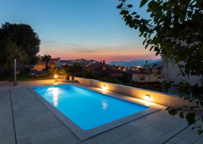 Villa None